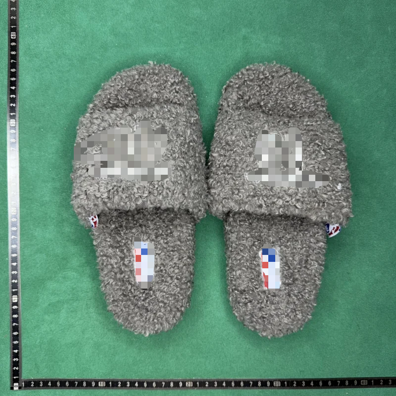 TT EDITION MINIMALIST WOOL FASHION