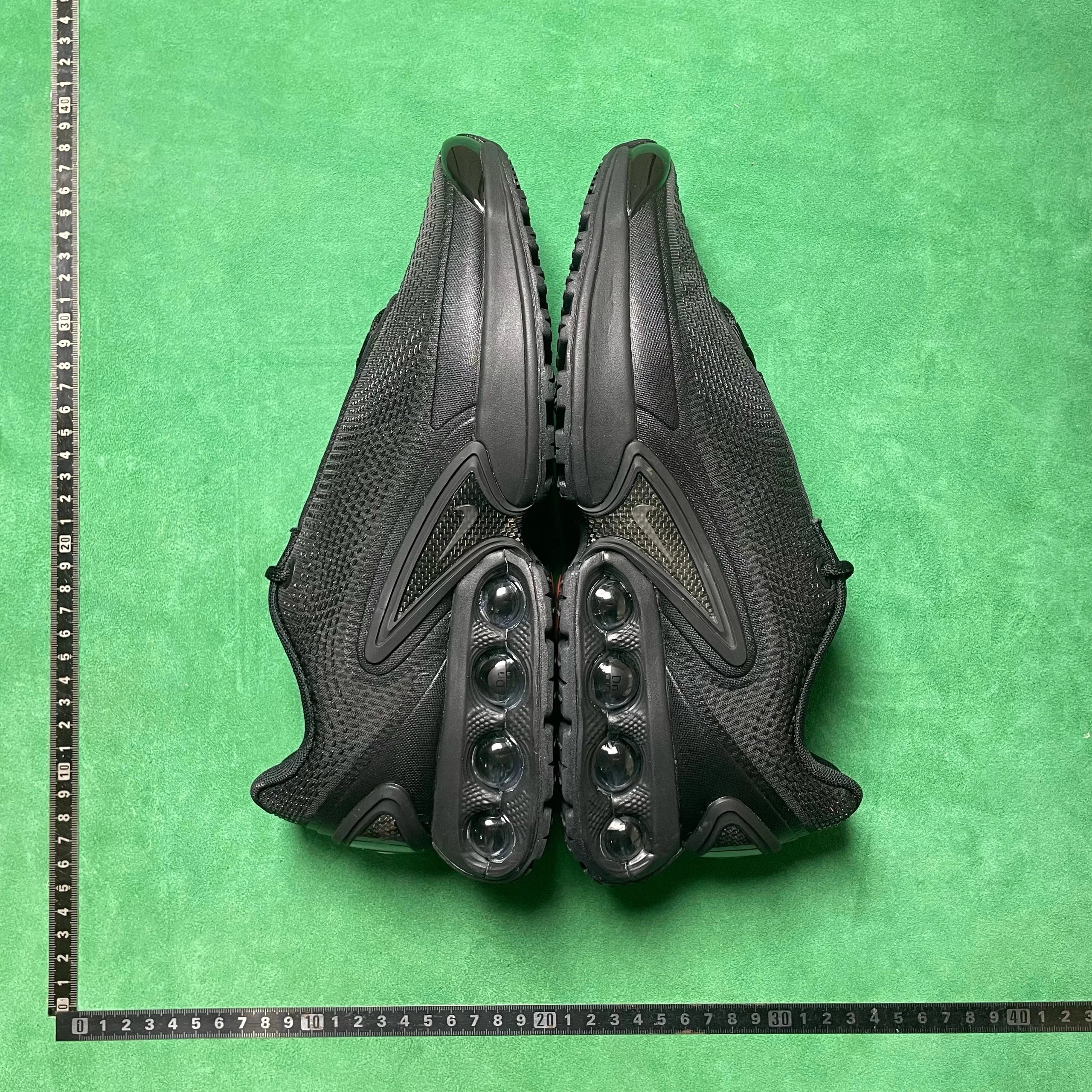 No. 1 All-Black DV3337 006