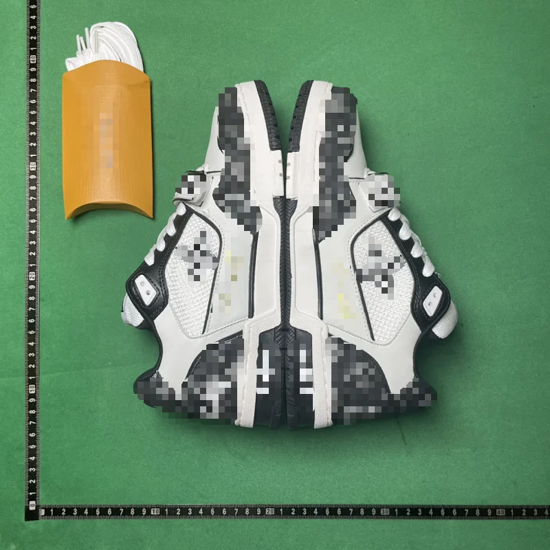 DW EDITION LEATHER CLASSIC PRINT