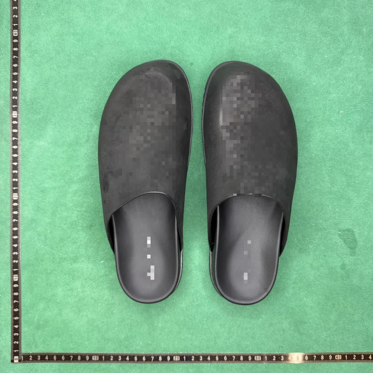 ROUND-TOE OPEN-HEEL CLOSED-TOE SLIPPERS TT