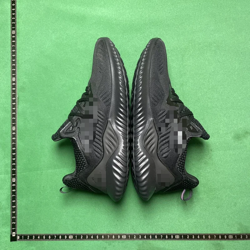 COMFORTABLE NON-SLIP LIGHTWEIGHT LOW-TOP CASUAL