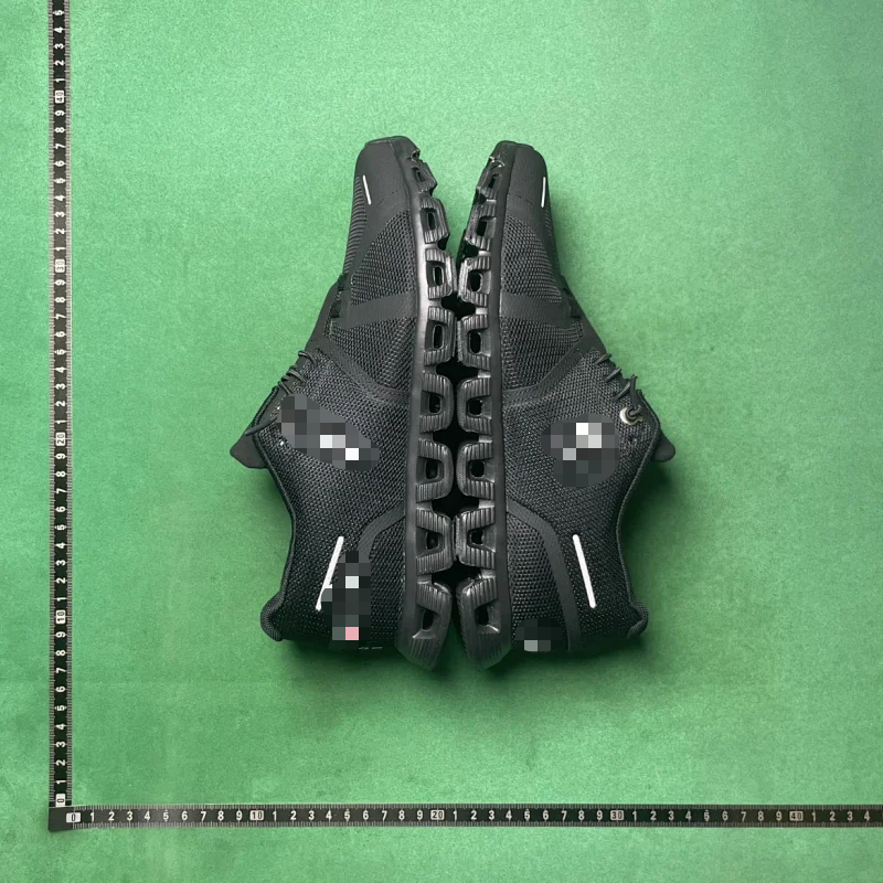 COMFORTABLE BREATHABLE LOW-TOP RUNNING SHOES