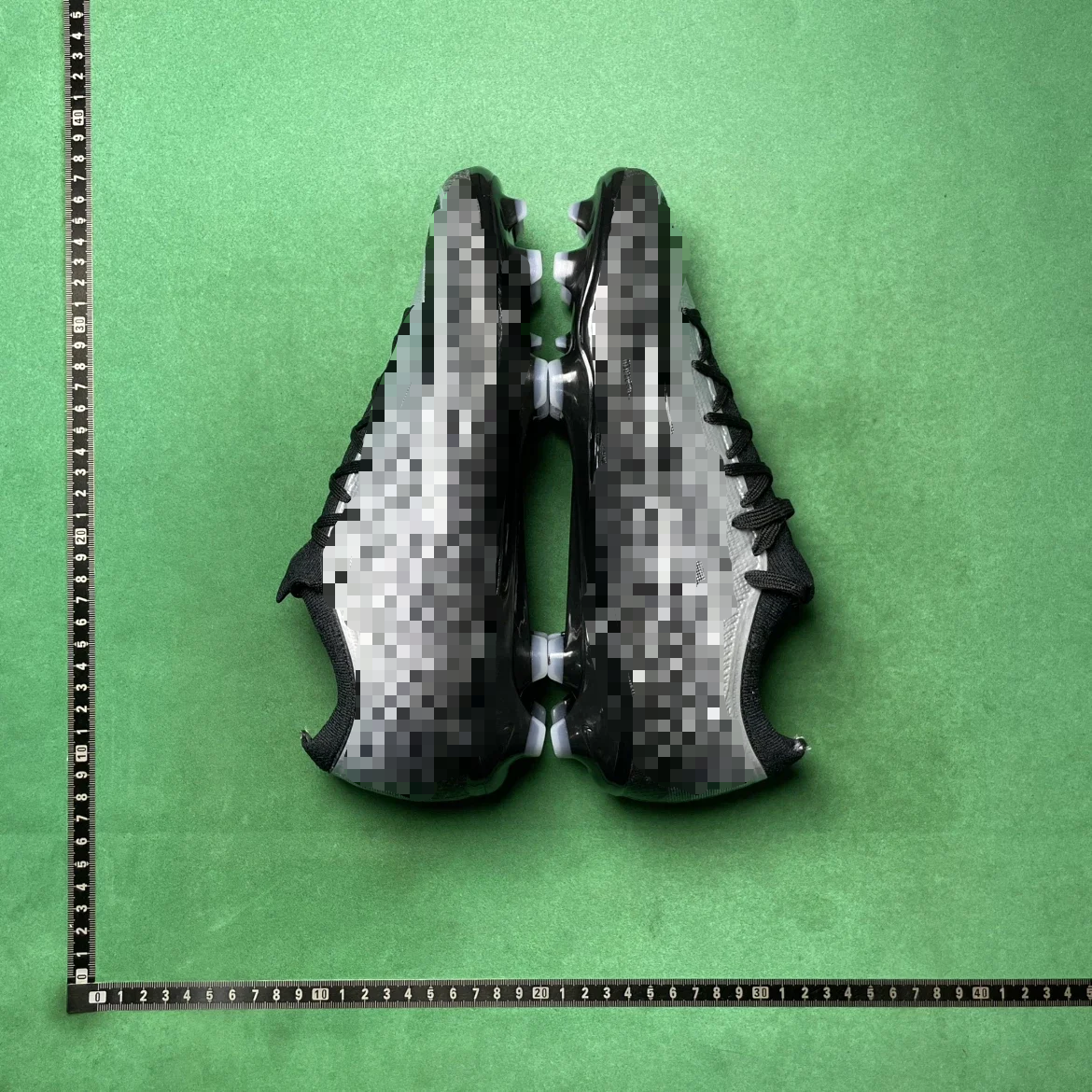 XY EDITION LOW-TOP COMFORTABLE LIGHTWEIGHT