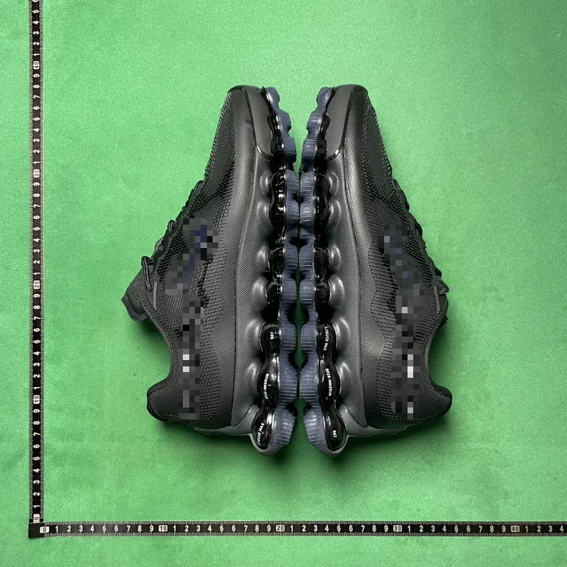 COMFORTABLE SHOCK-ABSORBING NON-SLIP WEAR-RESISTANT RUNNING