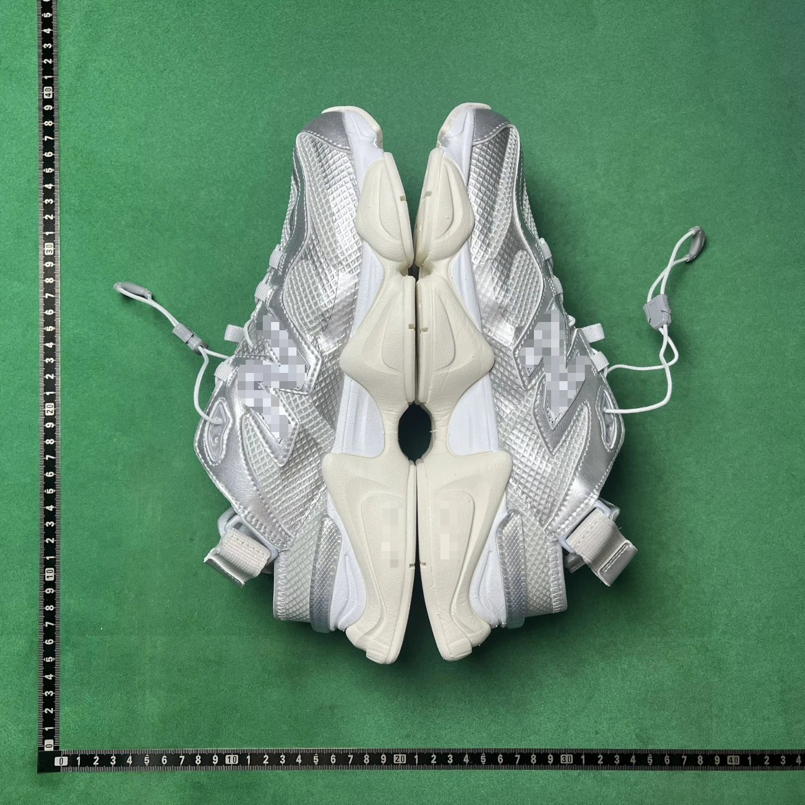 YT EDITION COMFORT-FIT CASUAL SHOES