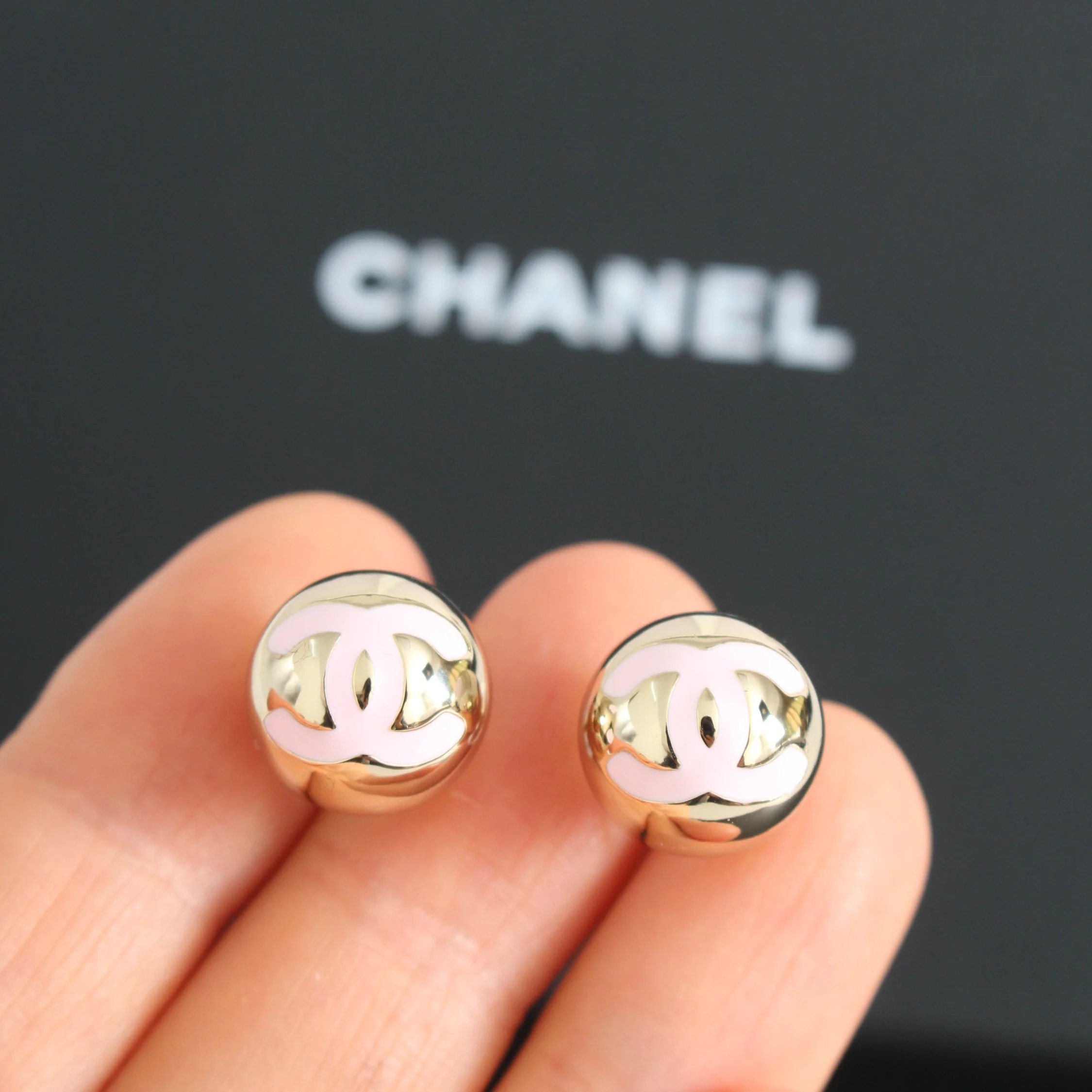 Original pink version of earrings (with simple packaging for personal use)