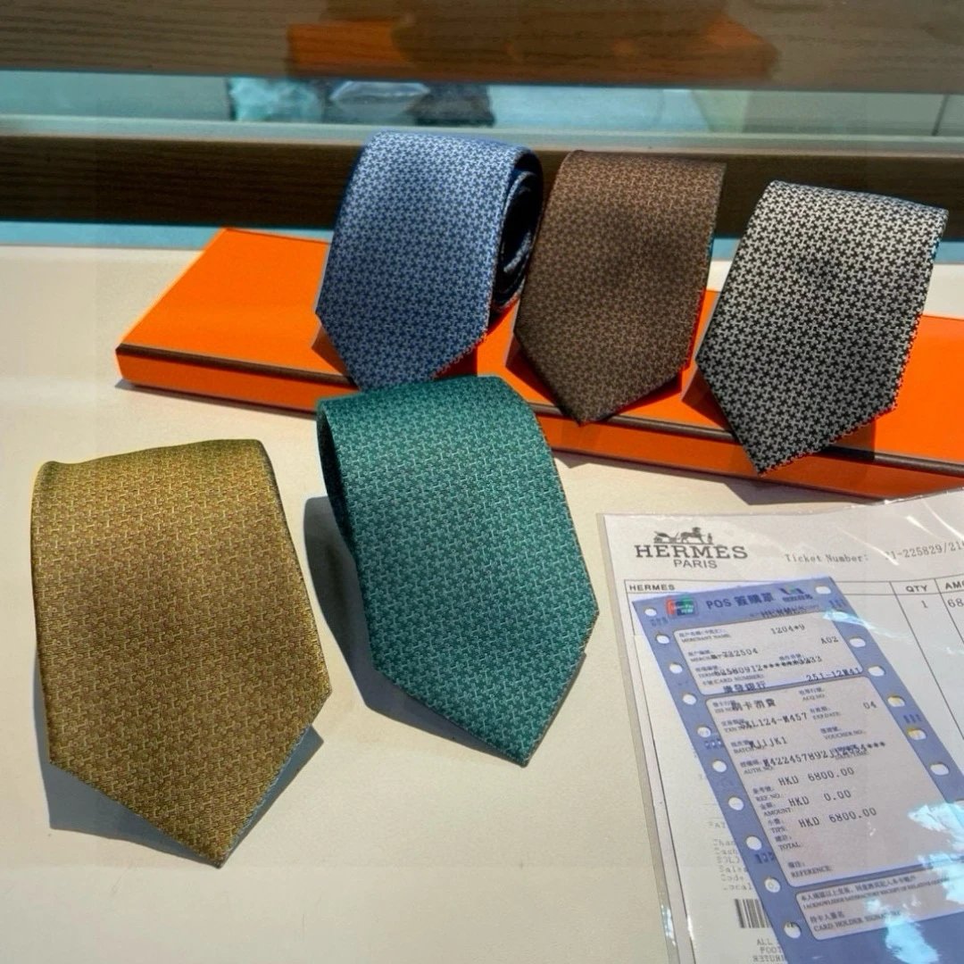 Necktie H47 1