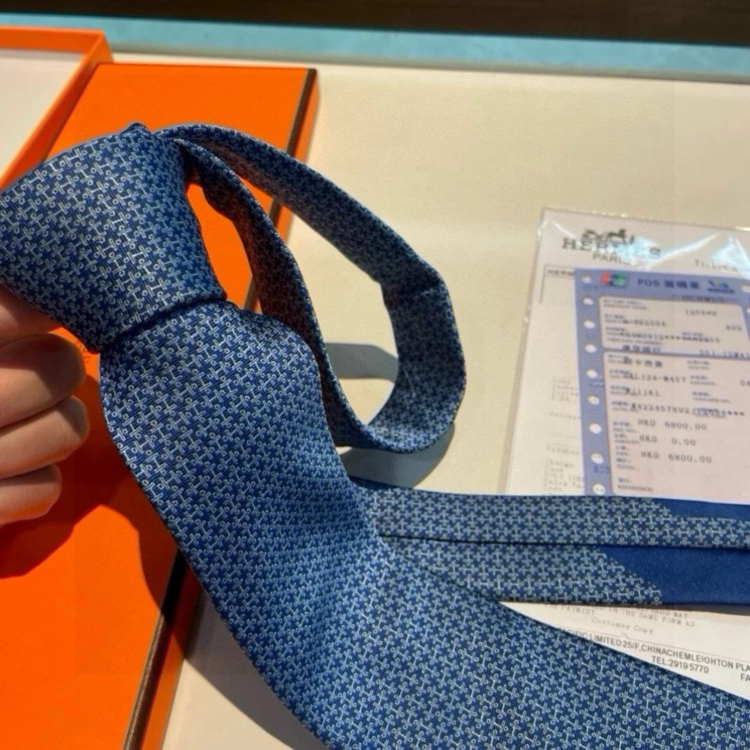 Necktie H47 11