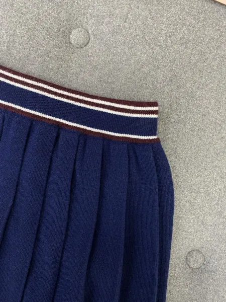 Miu Miu Pleated Knit Skirt Navy - 9