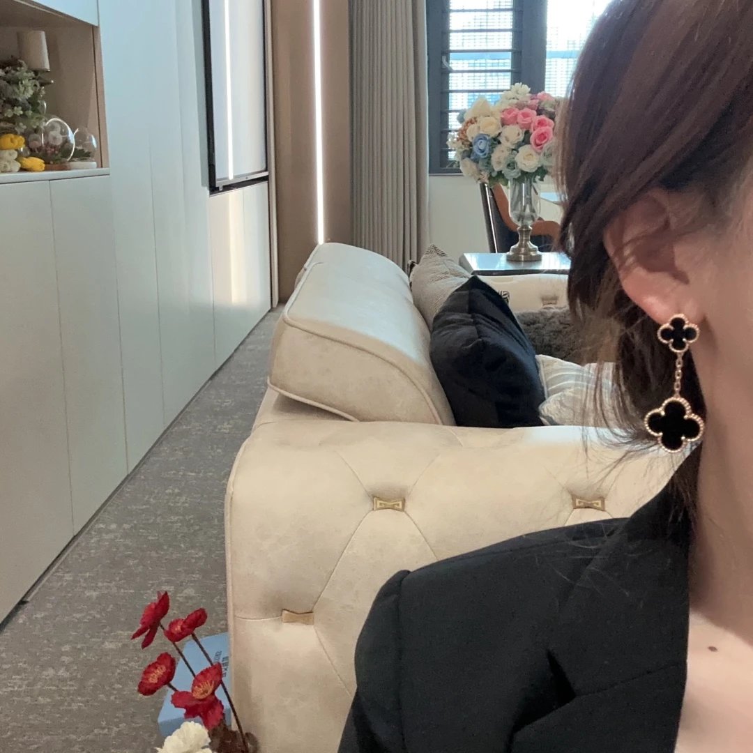 Van Cleef Jewelry 2