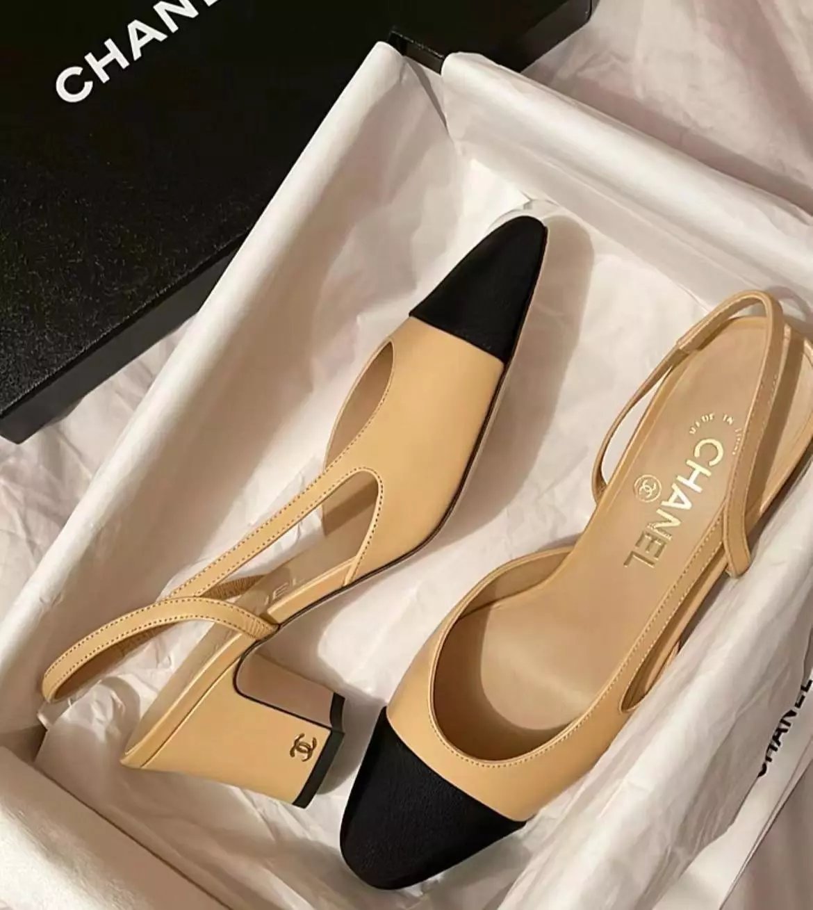 High heels (non refundable upon order, interchangeable once)