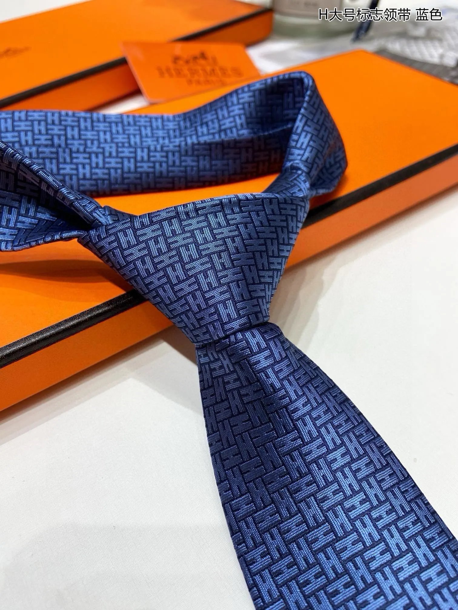 Necktie  H39  15