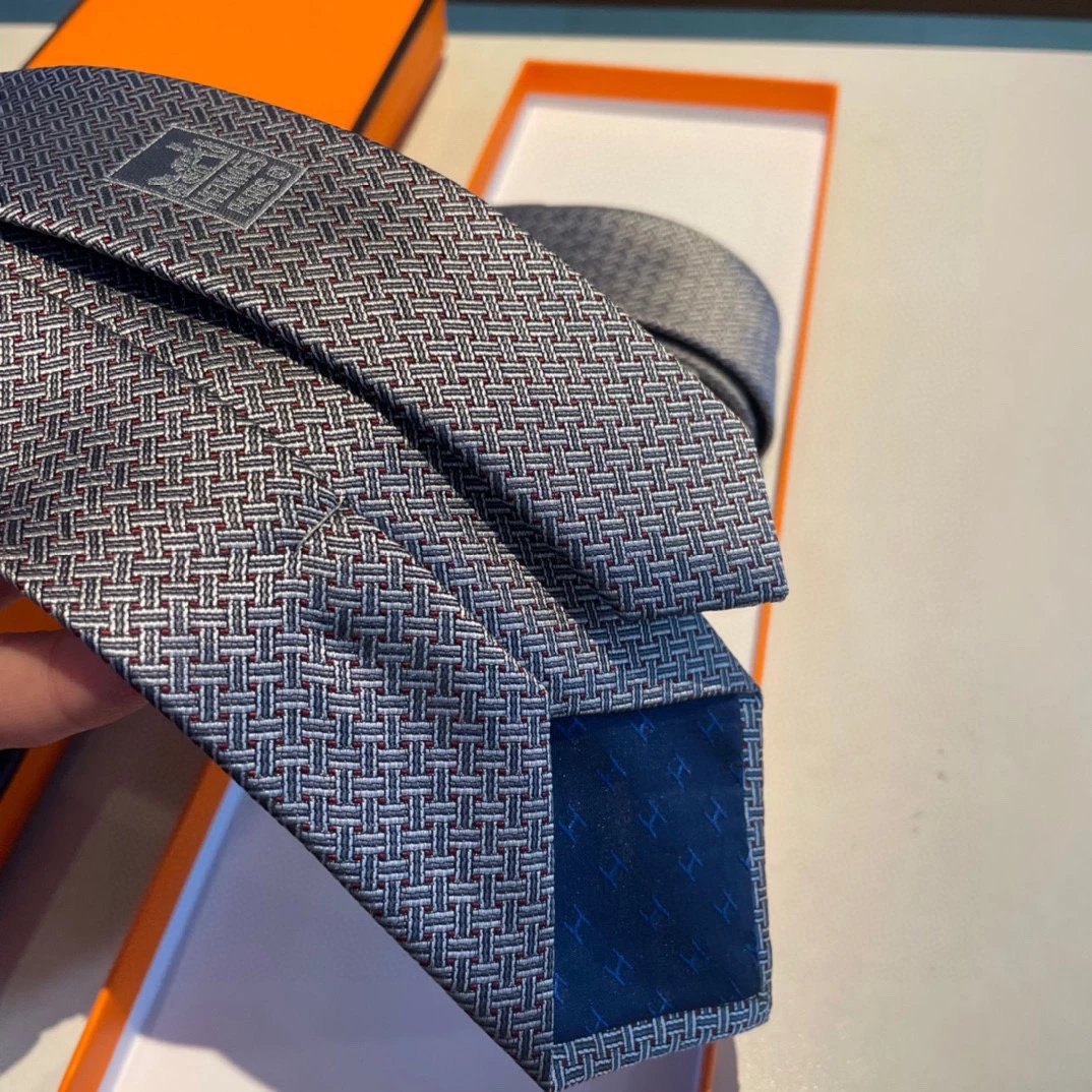 Necktie  H22  12
