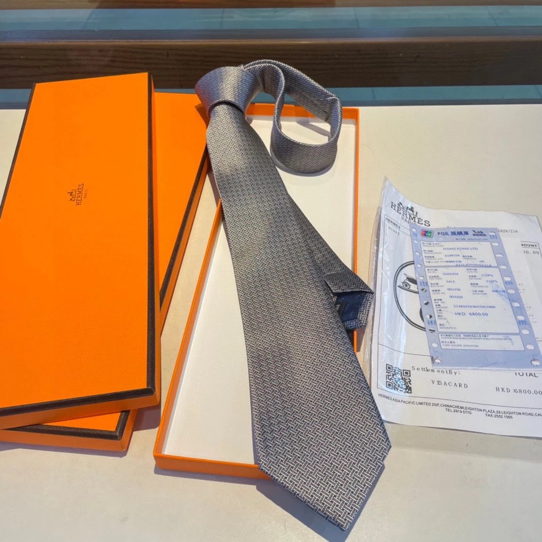 Necktie  H22  13
