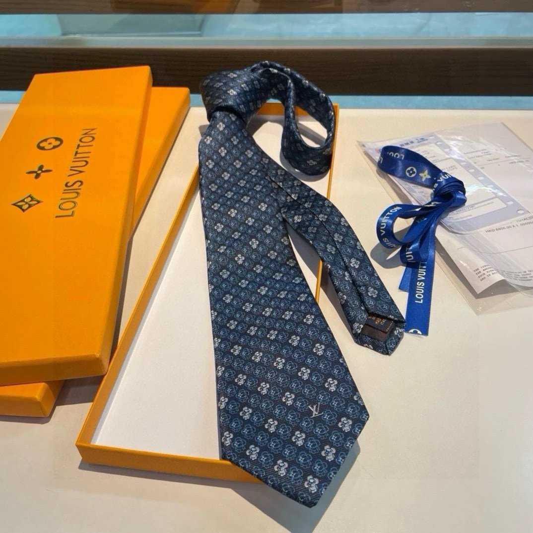 Necktie L32  15