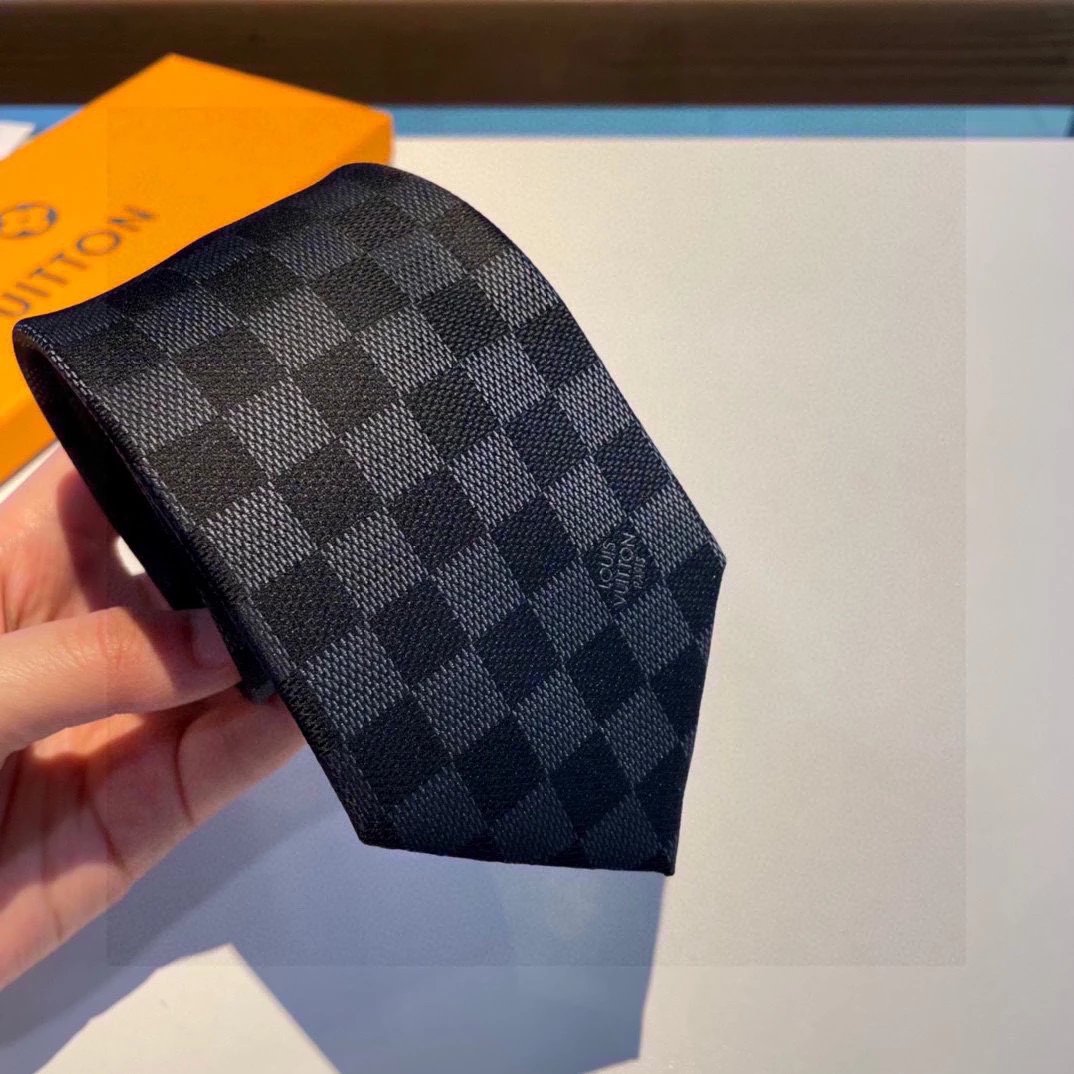 Necktie L5 11
