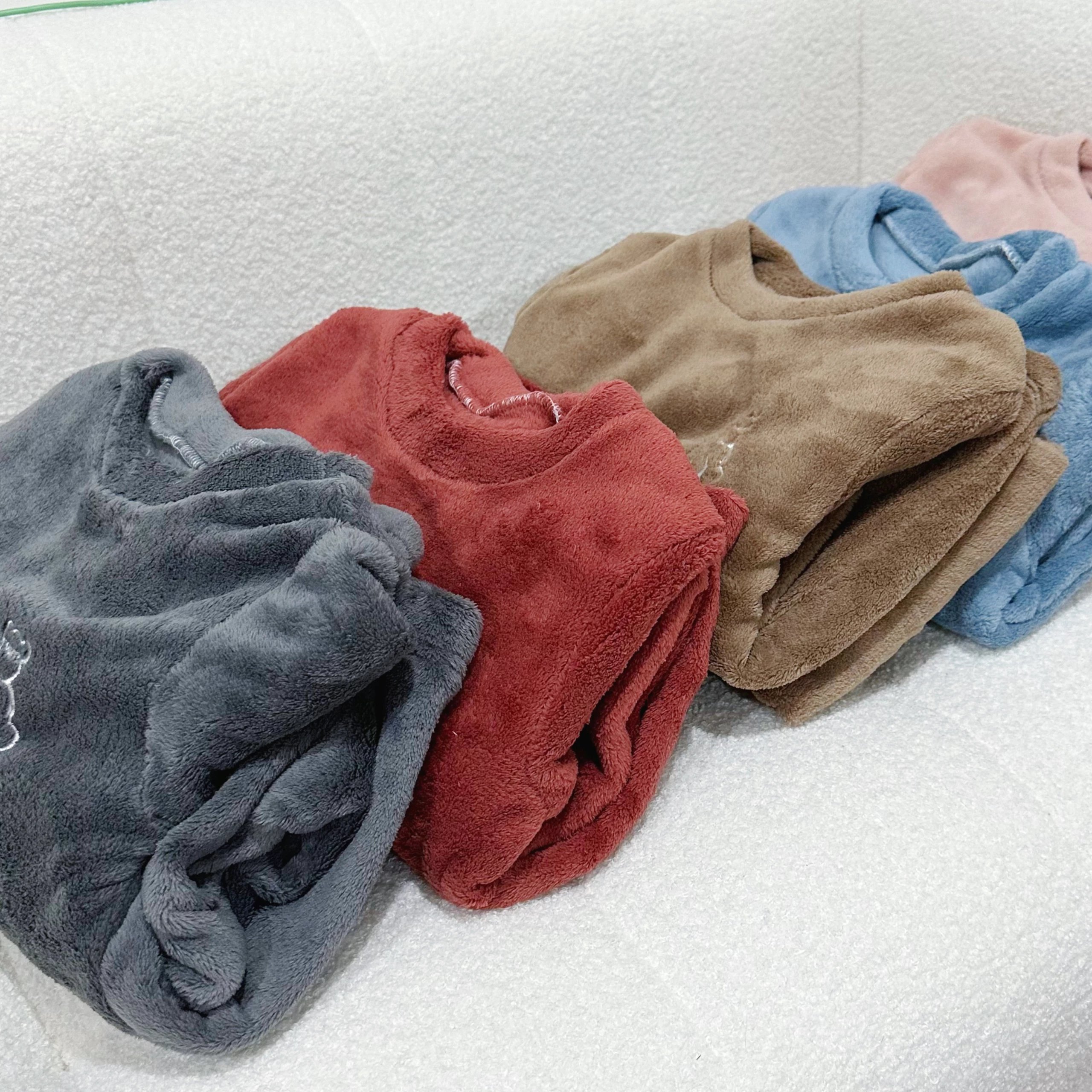 A类婴儿级一等品，双面珊瑚棉，360度防风：INTRISTEEN 儿童暖暖套装 团购价49.9元包邮（原价卖129元） 买手党-买手聚集的地方