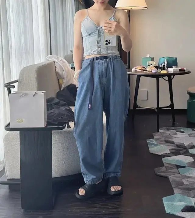 High-End Tencel Denim Tapered Jean