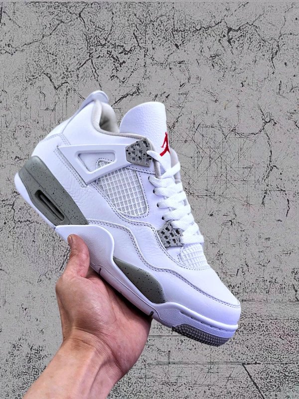 Air Jordan 4 Retro White Oreo