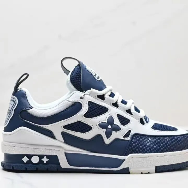 Size 19 Bread White Blue