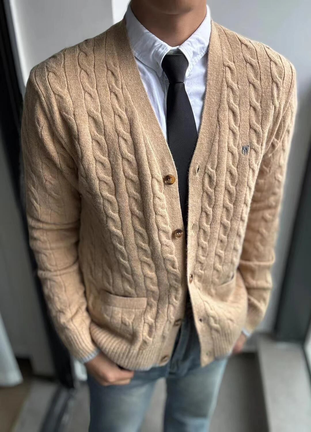 Camel V-neck button