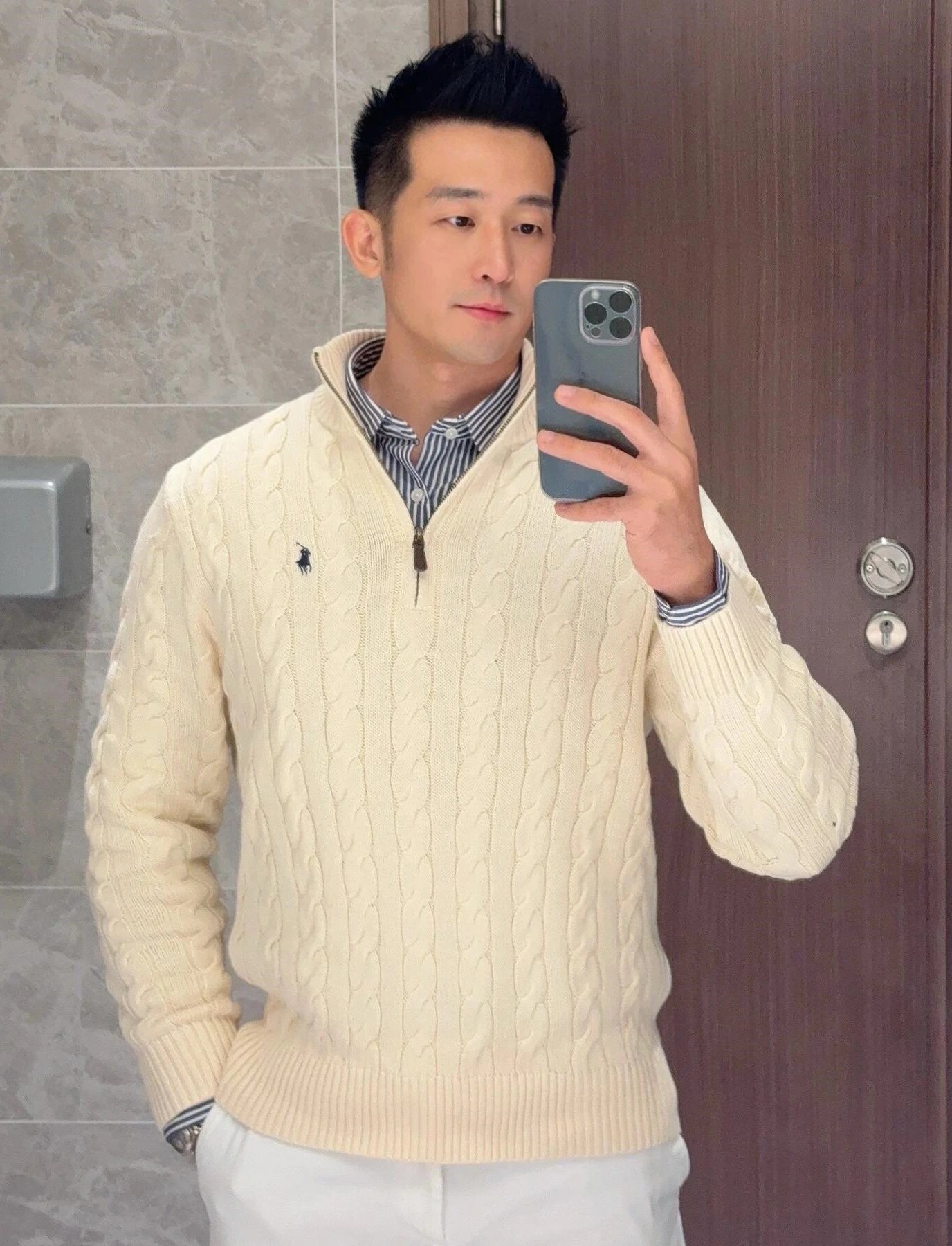 35 Cream Apricot Half Zip