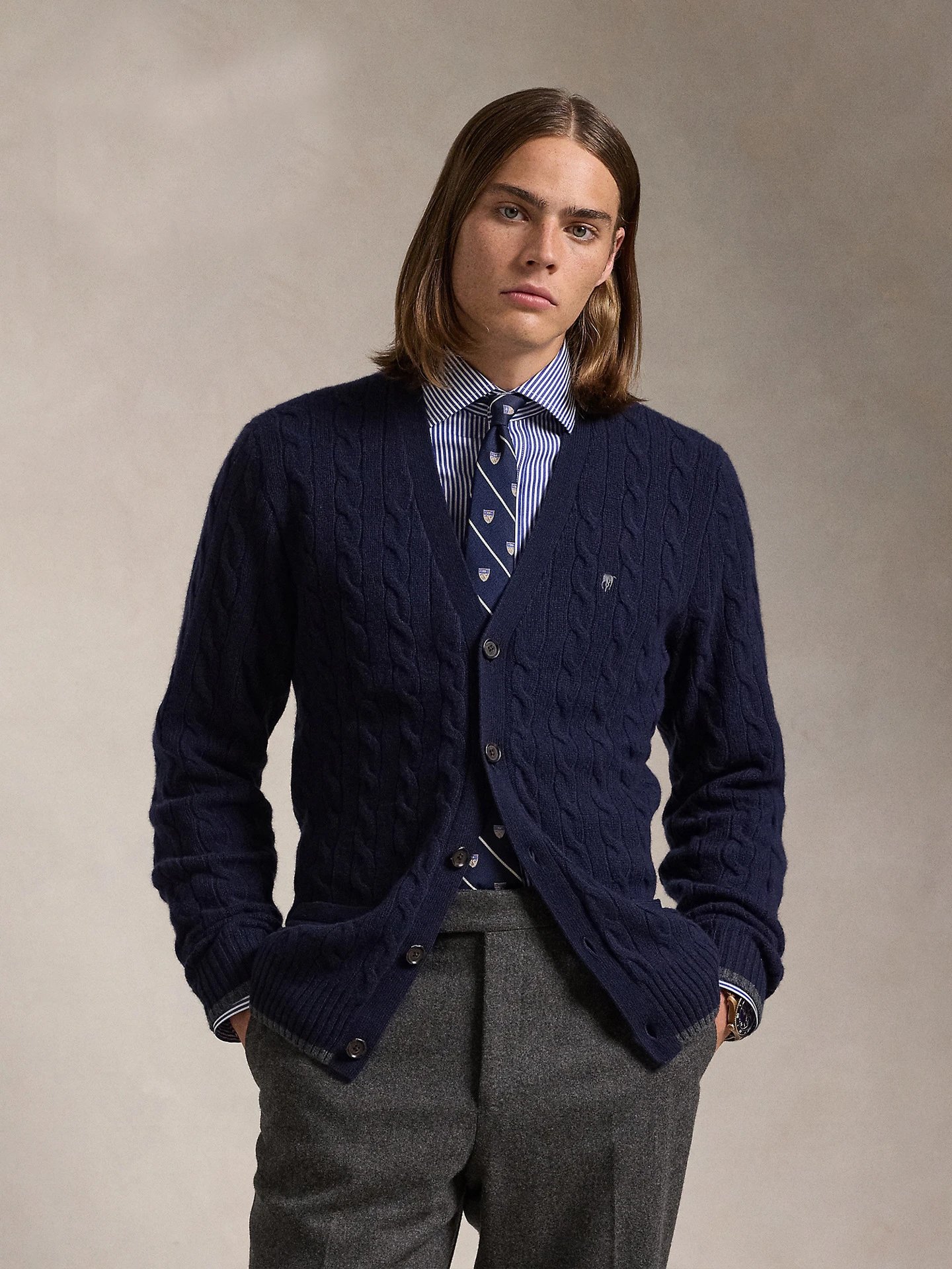 Navy blue V-neck button
