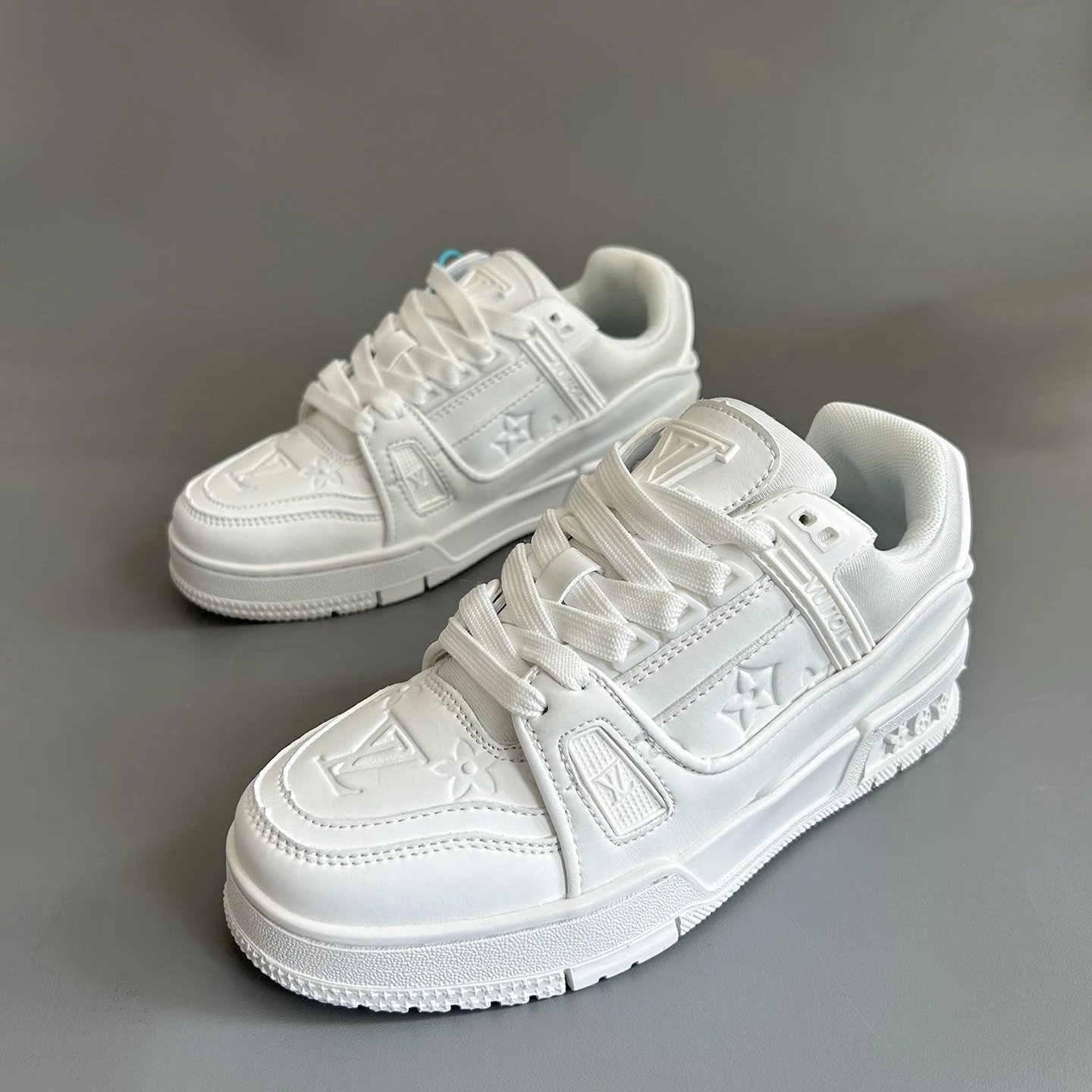 Size 6 All White