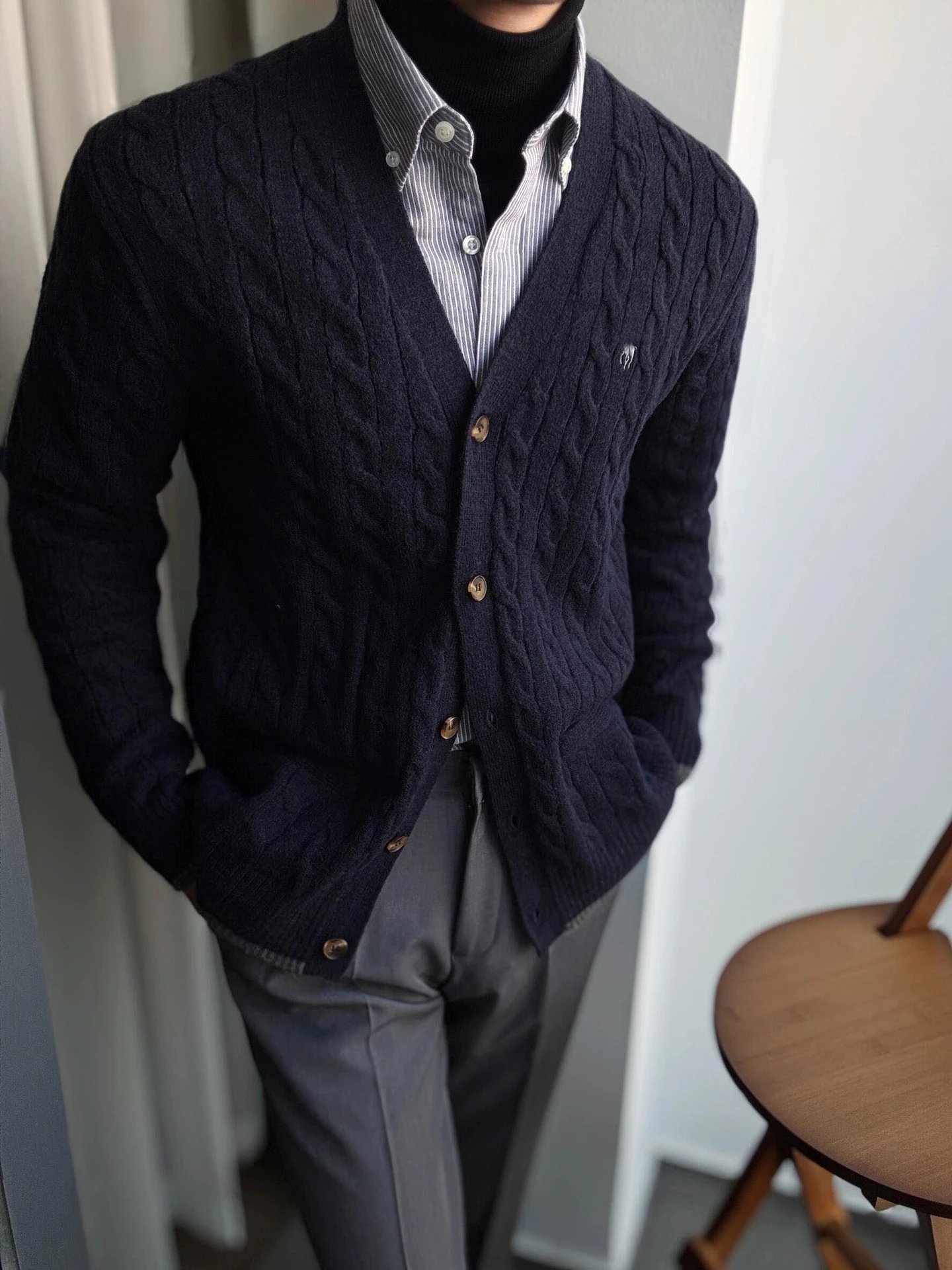 Black V-neck button