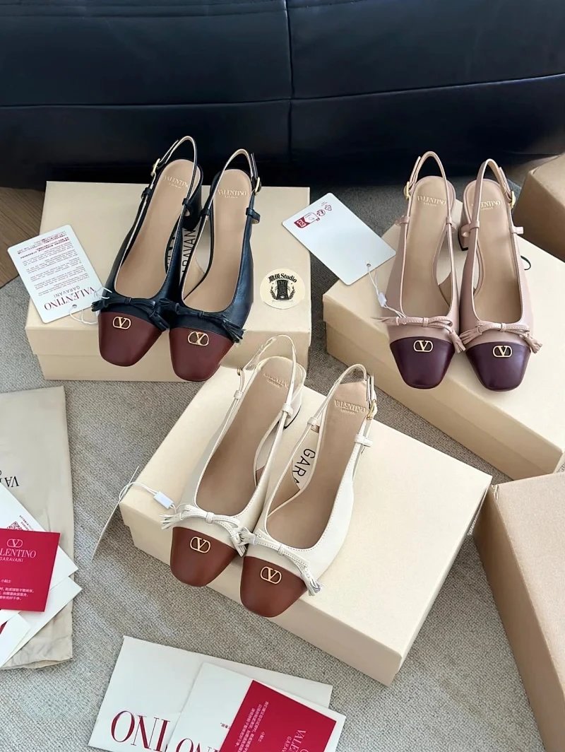 V Brand Performance Athletic Fashion Sandals