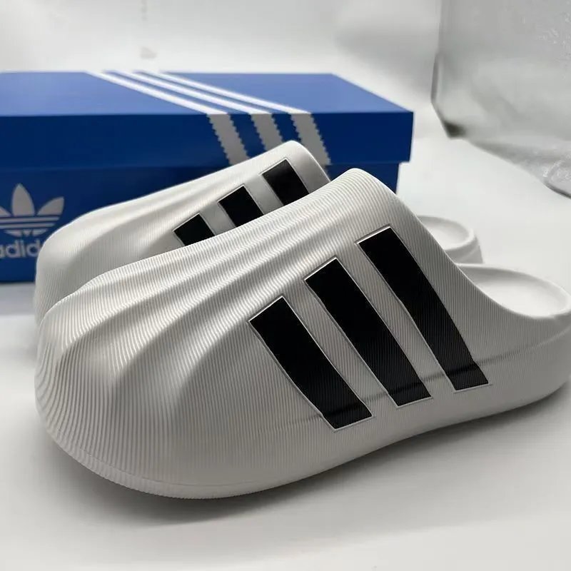 Shell Toe White (Authentic with Tag)