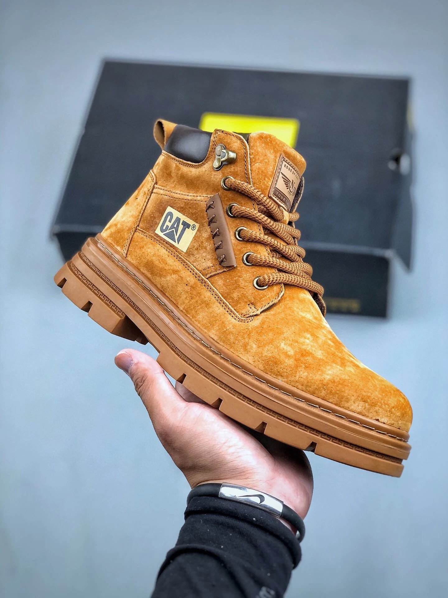 Timberland Boots Lace-Up Ankle with Lug Sole — 13