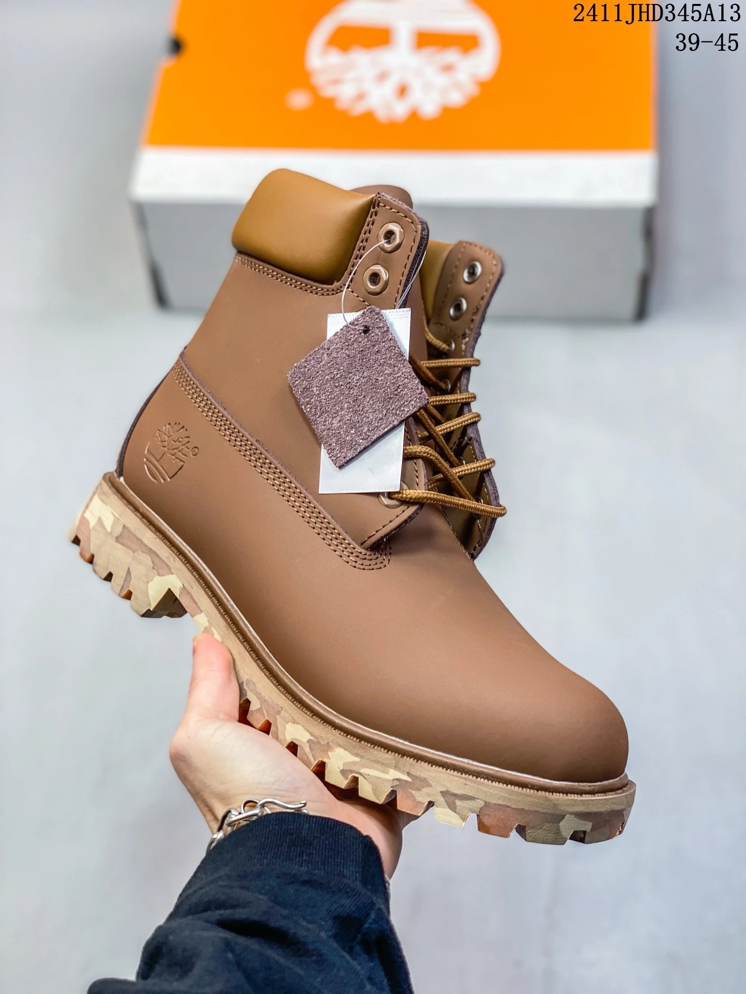 Timberland Boots Lace-Up Ankle with Lug Sole — 7