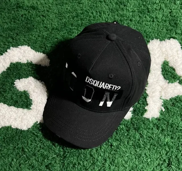 Dsquared2 Hats Assorted logo baseball caps product detail image 40