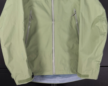 Apple Green