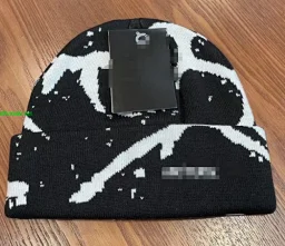 thumbnail for Woolen knit caps