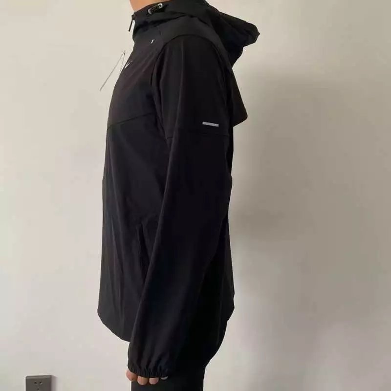 Supreme Arch Logo Hoodie Black - Iconic Streetwear Sweatshirt