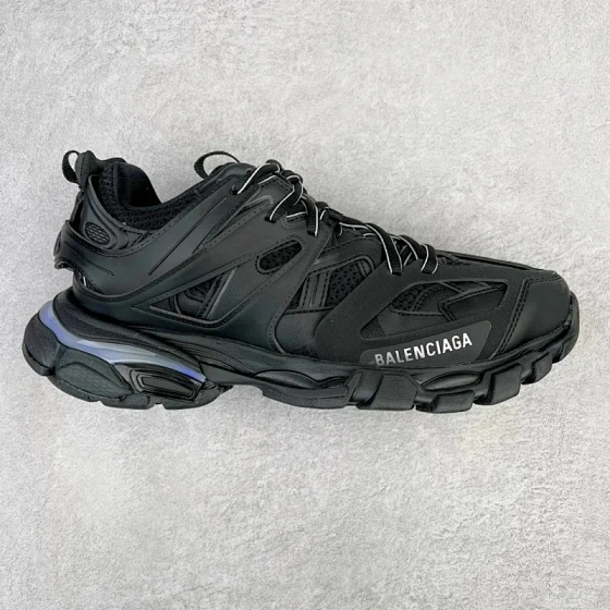 LED Sneakers (Contact for more styles) WhatsApp +86 187 5907 8003