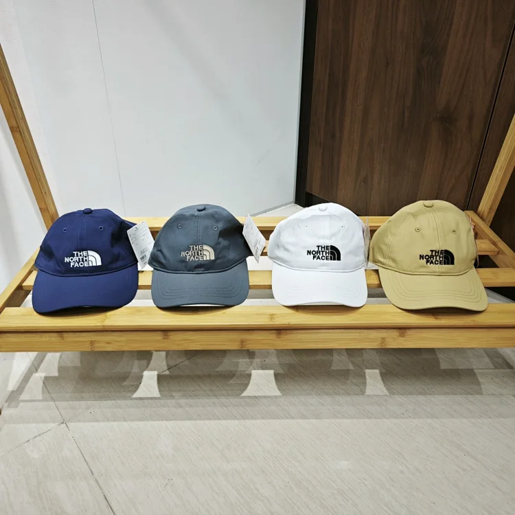 Snap up at the new store! True original! Sun hat baseball cap