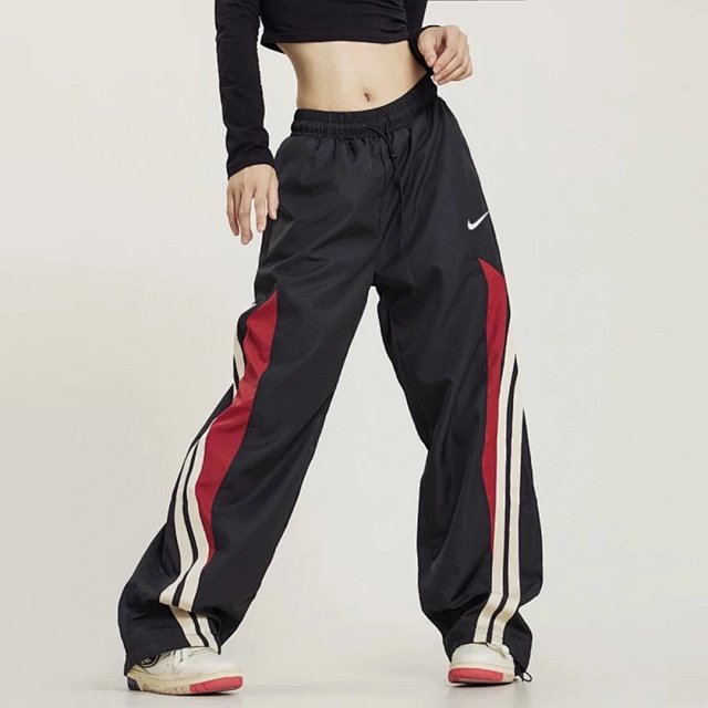 Nike Pants: seller detail photo 1