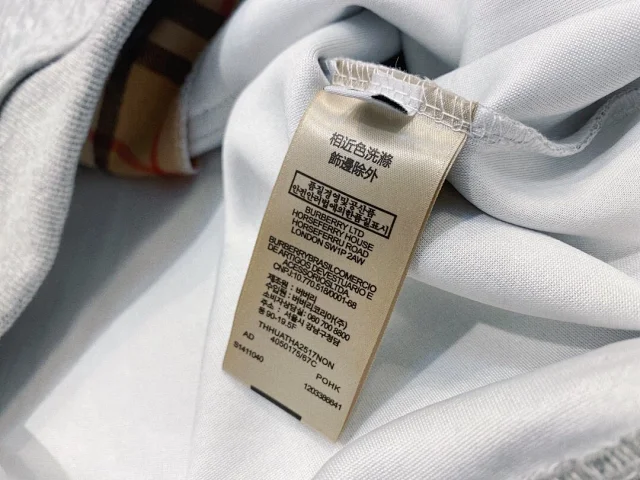 Burberry Hoodies & Sweatshirts Check-Trim Zip Hoodie product detail image 12