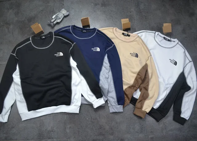 The North Face Hoodies & Sweatshirts 4092615TNF Contrast-Panel Raglan Crewneck Sweatshirt product detail image 1