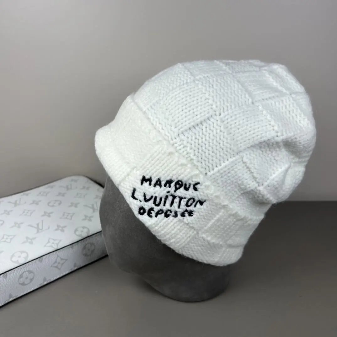 1:1 High Quality Louis Vuitton Beanies Series 1
