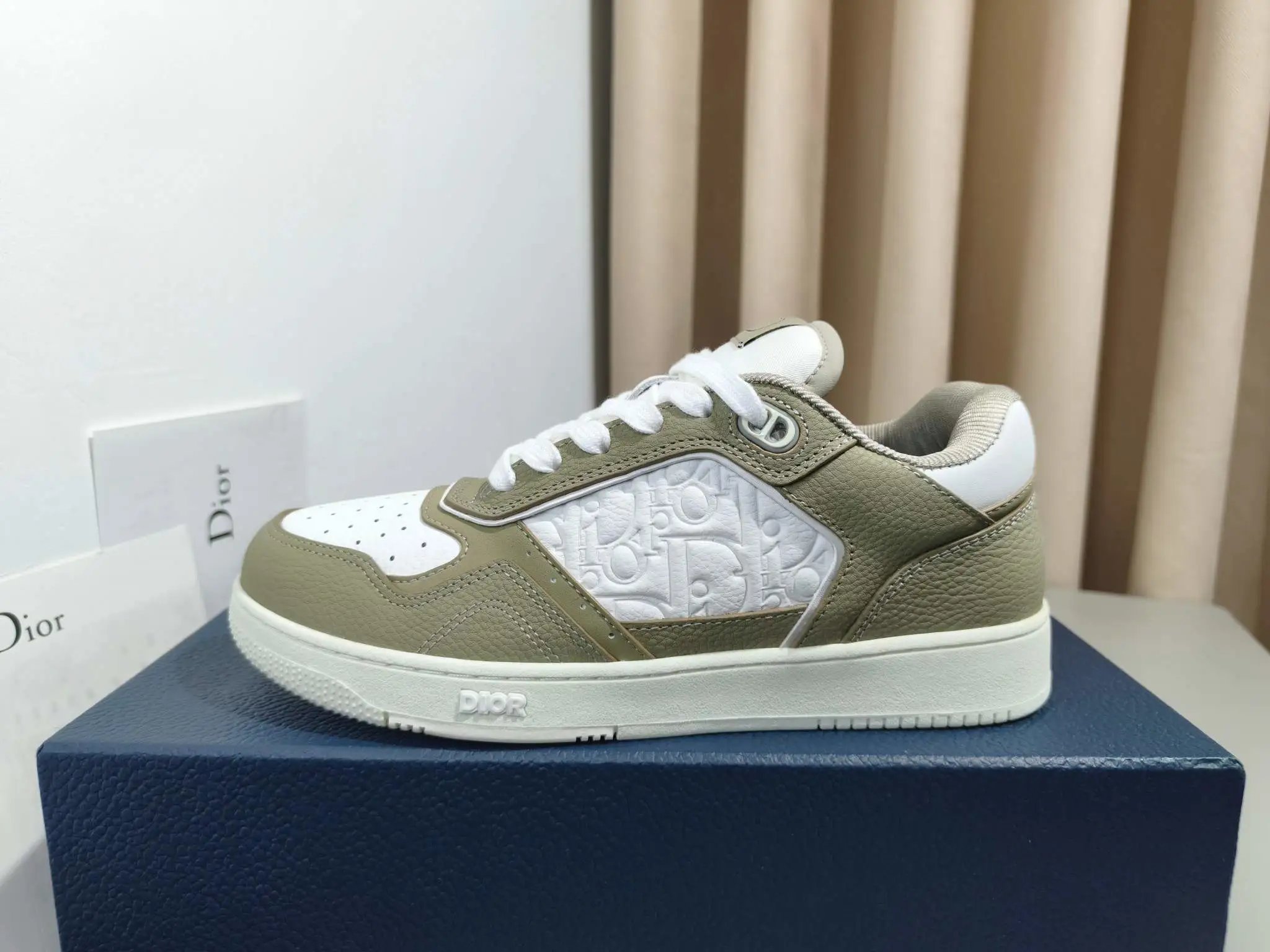 Dior B27 Sneakers - Style 20