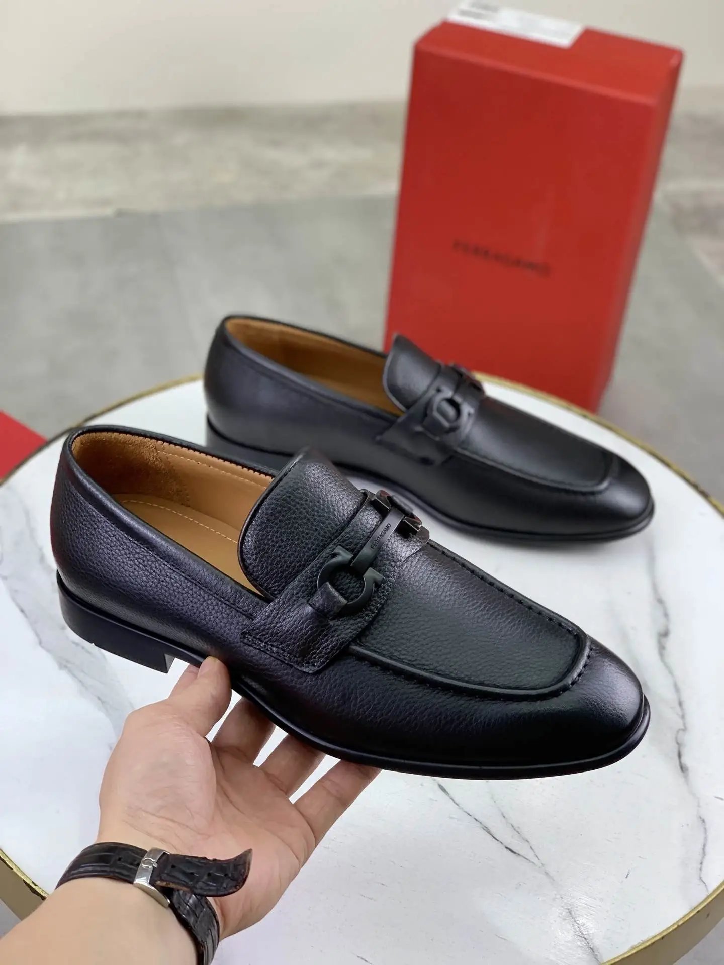 Ferragamo Leather Business Shoes Navy - Style 4