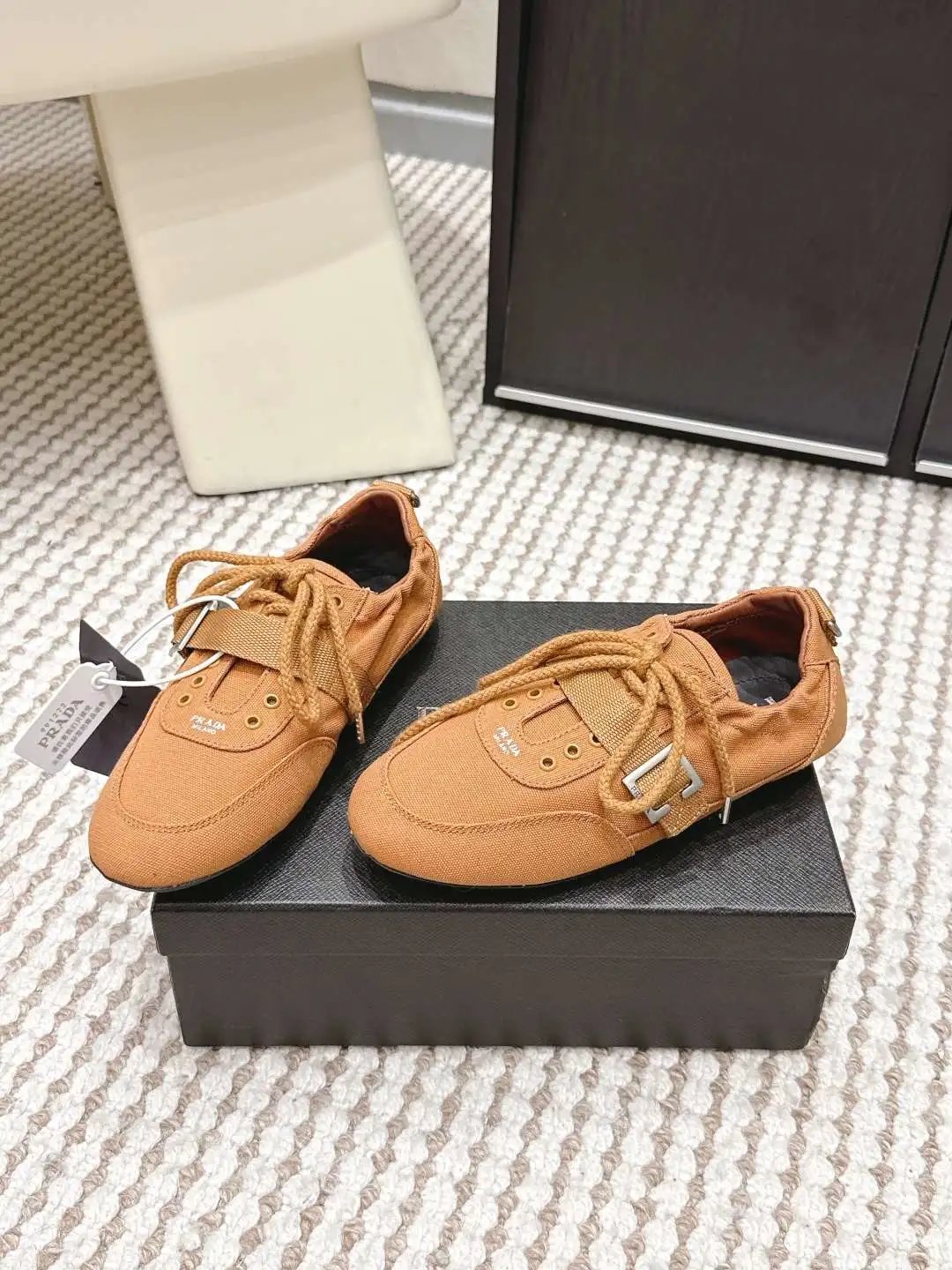 Prada Collapse Sneakers - Style 31