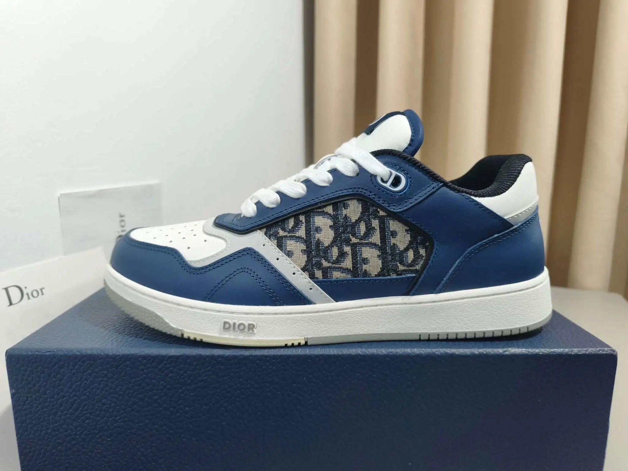 Dior B27 Sneakers - Style 4