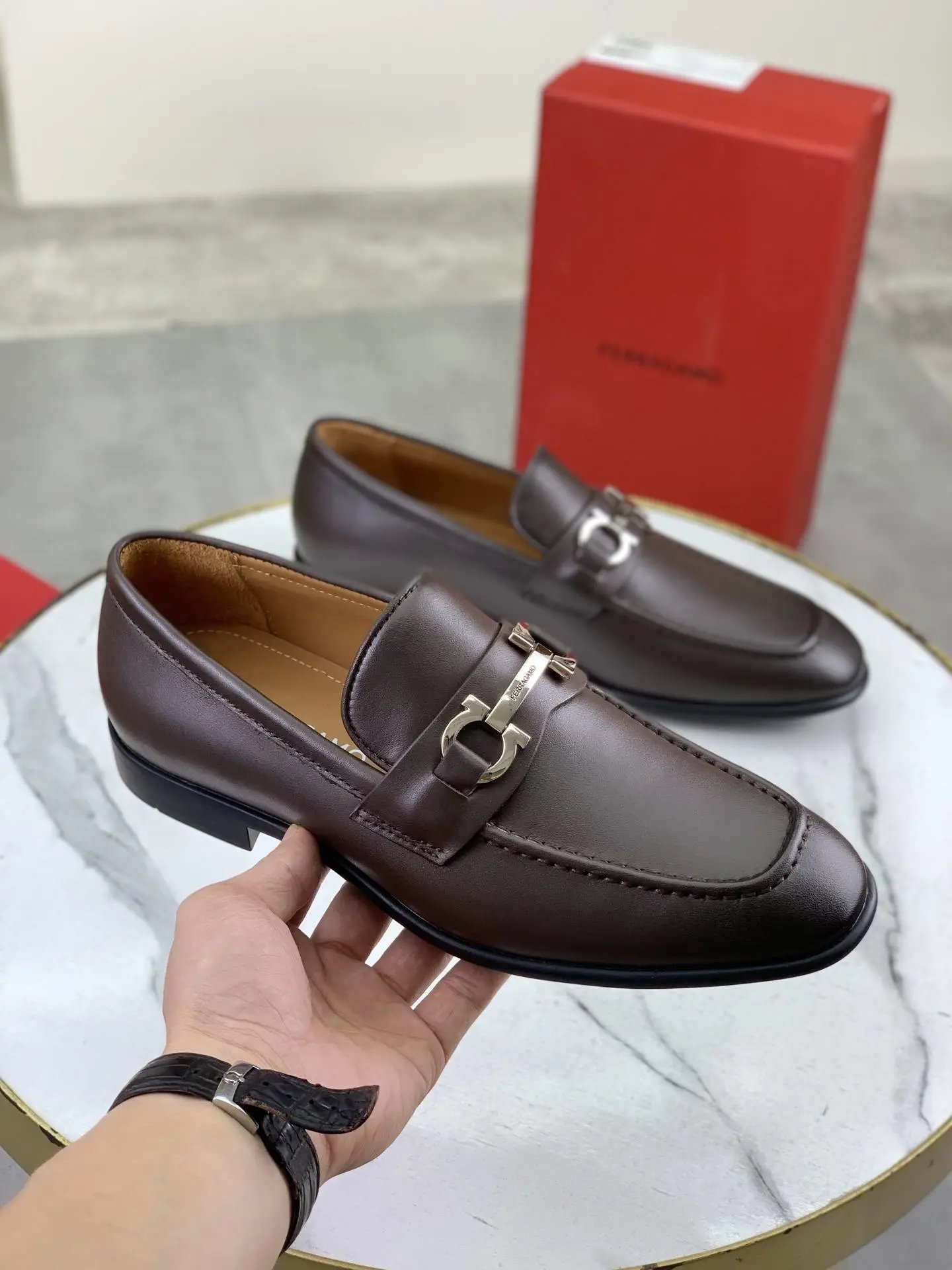 Ferragamo Leather Business Shoes Navy - Style 3