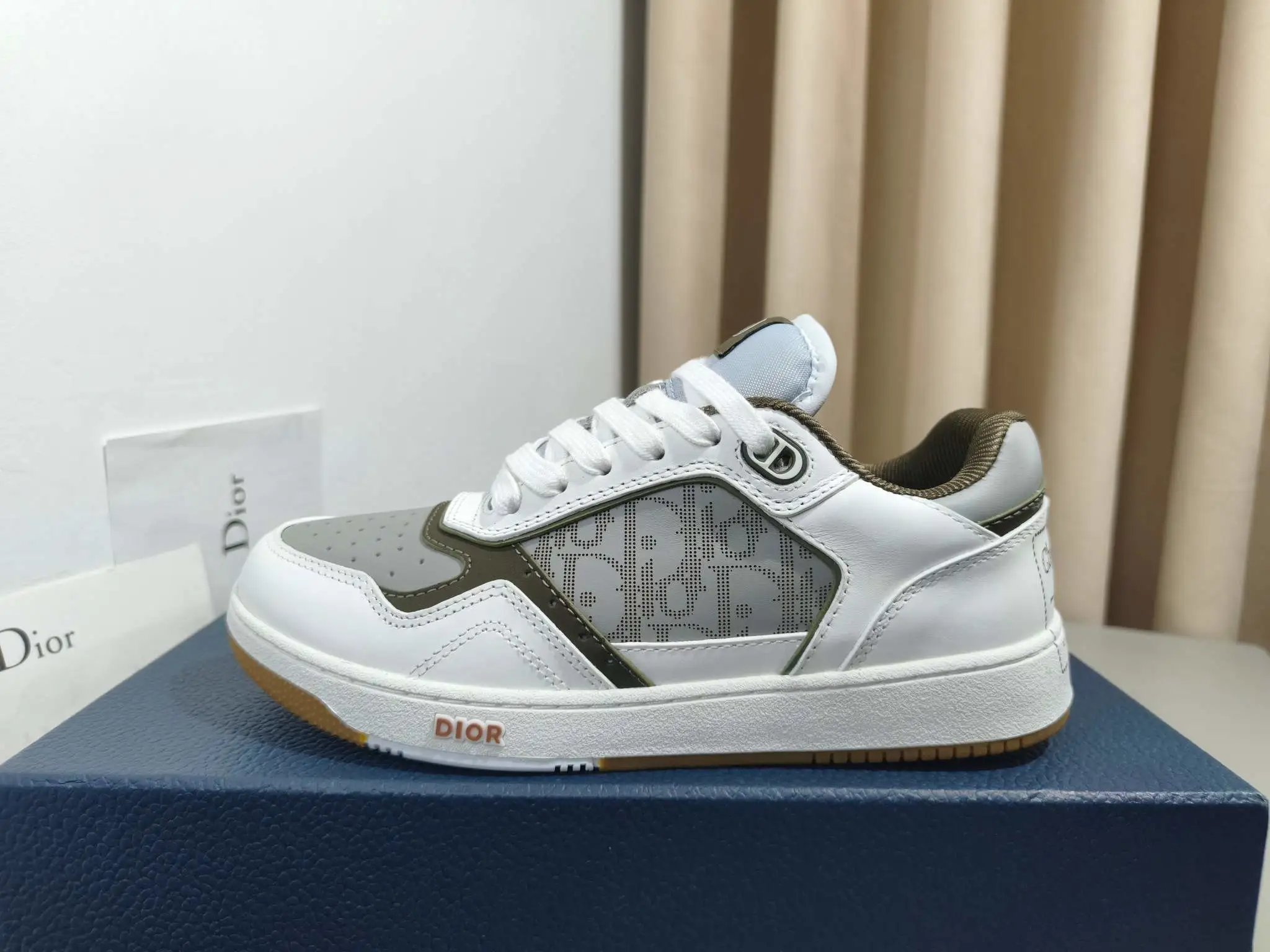 Dior B27 Sneakers - Style 15