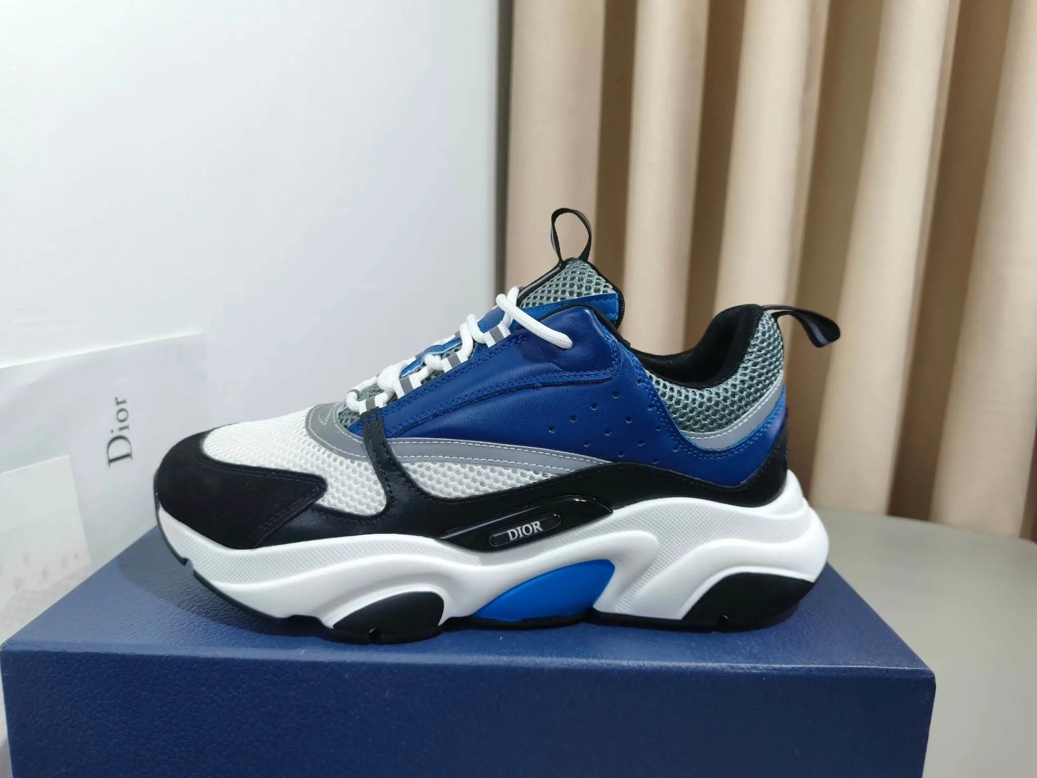 Dior Low-Top Sneakers - Style 9